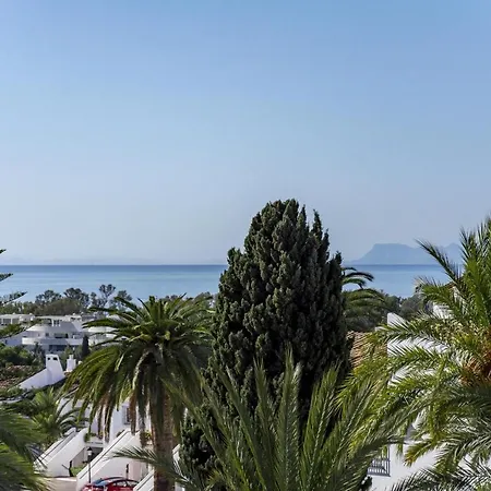 Apartment Ma2- Sea Views, Walking Distance To Puerto Banus *