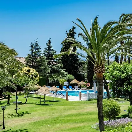 Apartment Ma2- Sea Views, Walking Distance To Puerto Banus *